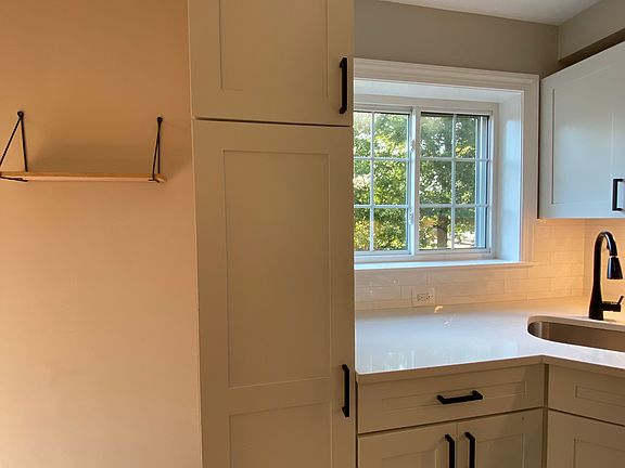5th image of 3771 Gunston Rd