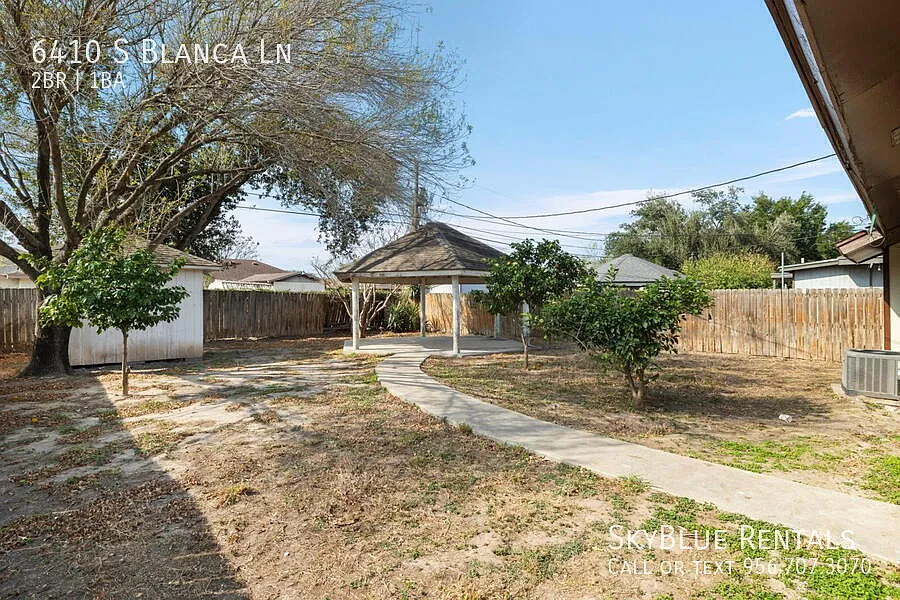 "Charming 2-Bedroom Home in Pharr with Granite Elegance!" — Photo 2