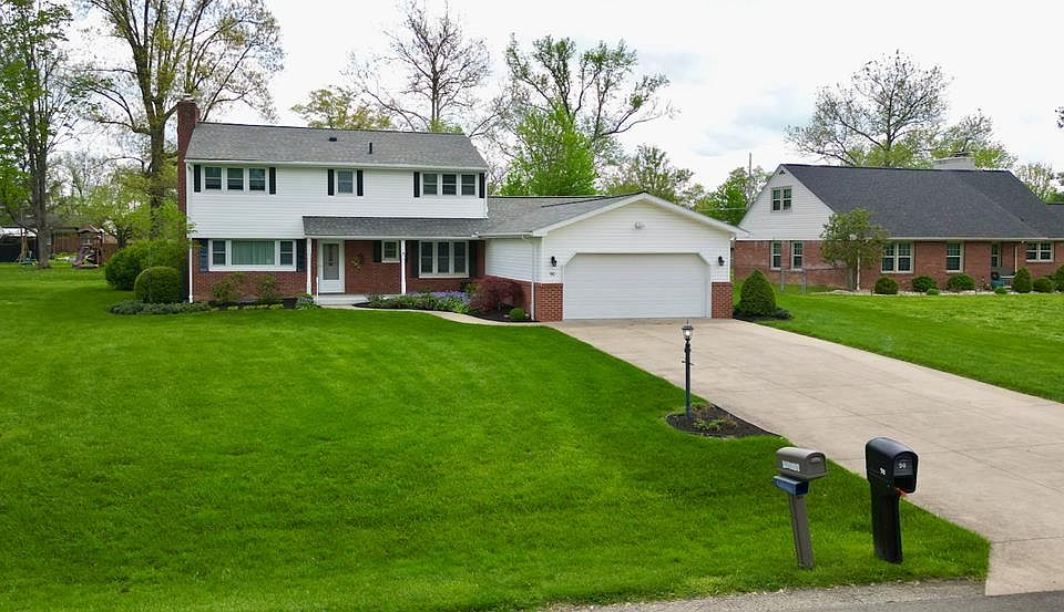 1st image of 90 Fruit Hill Dr