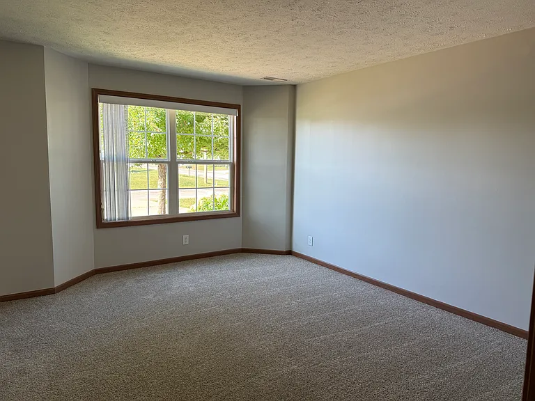 505 W 1st Ave — Photo 5