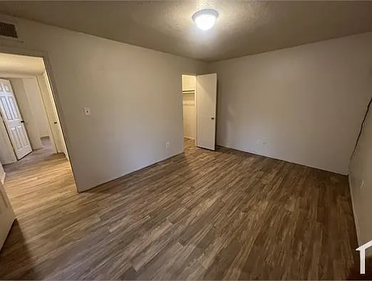 301 Dunes Pl SE #4 — Photo 22