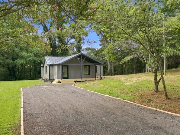 13 W Center Rd SE, Rome, GA 30161
