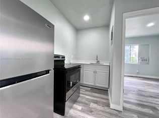 806 NW 7th Ter APT 13, Hallandale, FL 33009