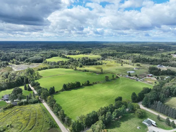 Bordman Rd, Leonard, MI 48367