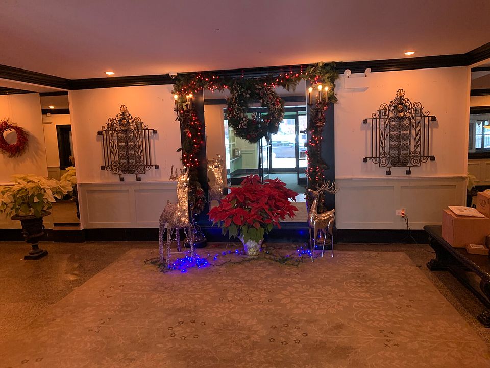 Building Lobby