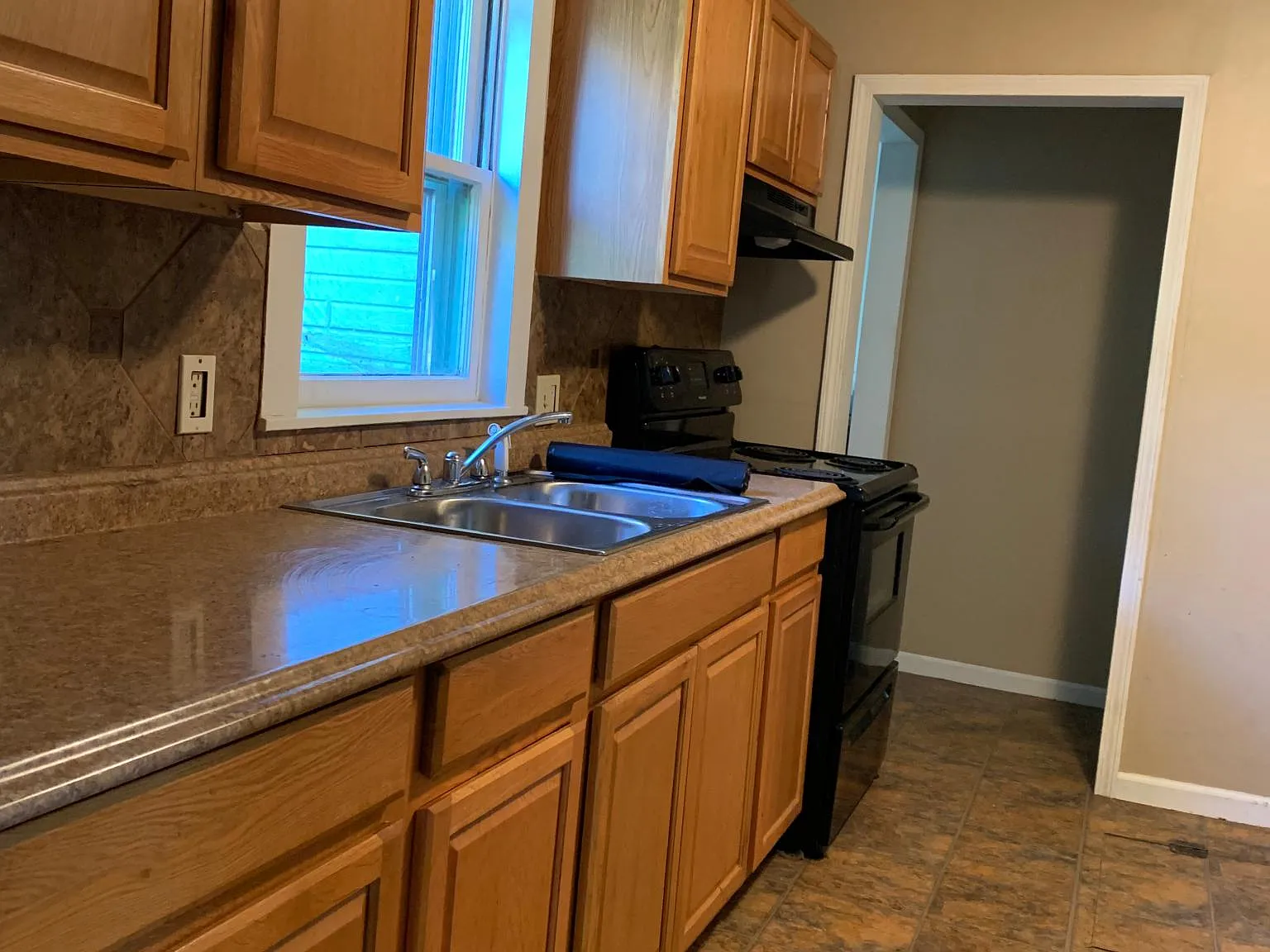 2 bed, 807 sqft, $1,250 — Photo 4