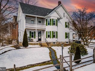 406 Lawn Ave, Sellersville, PA 18960