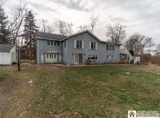 35 Crooked Brook Dr, Dunkirk, NY 14048