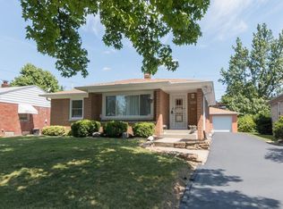 5420 E Wayne Dr, Indianapolis, IN 46219