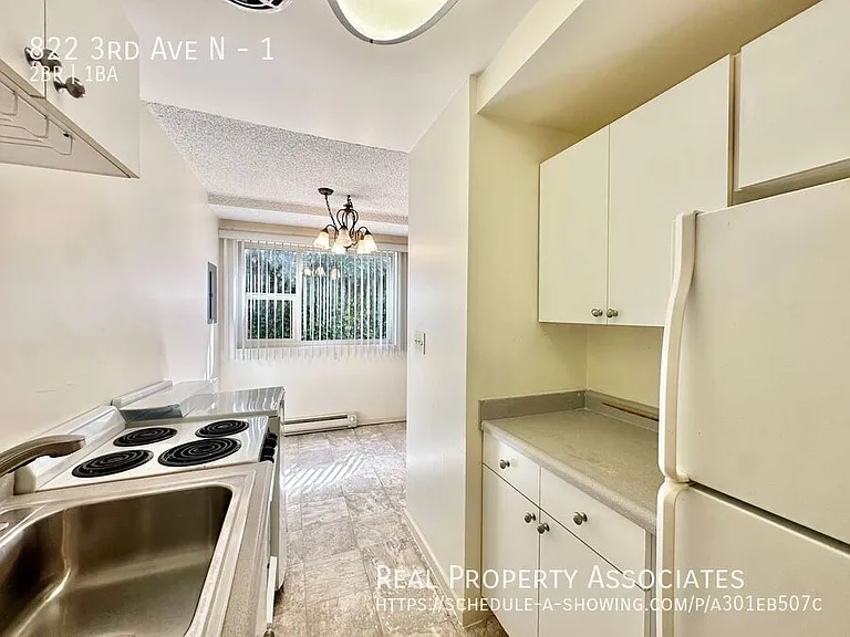 822 3rd Ave N #1 — Photo 9