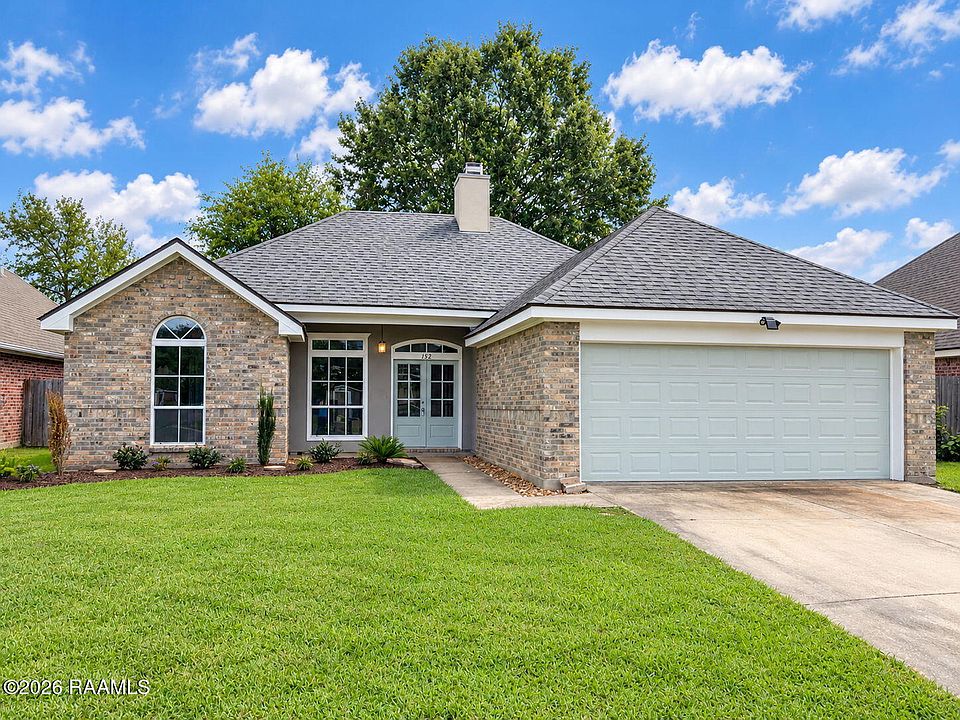 1st image of 152 Windermere Cir