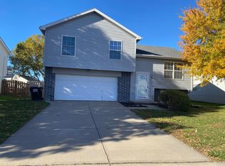 7122 S 176th St, Omaha, NE 68136