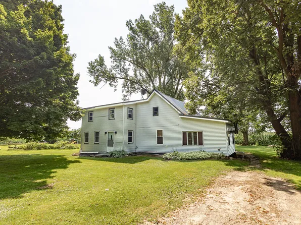 905 Nichols Rd, Sherwood, MI 49089