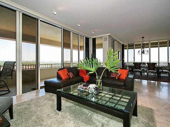 4th image of 1 Grove Isle Dr Penthouse 10