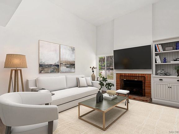 3rd image of 12929 Calle De Las Rosas