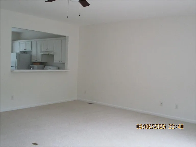 1112 Thornborough Dr — Photo 13