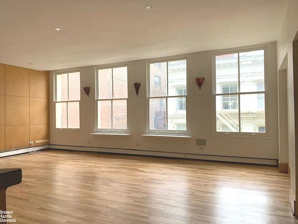 1st image of 95 Greene St APT 5C