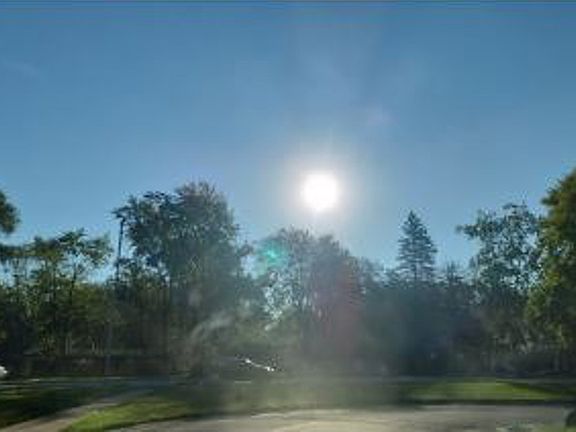 4th image of 22514 Jackson Ct APT 4D1