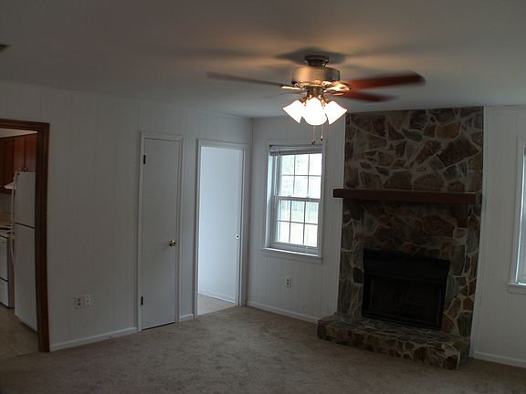5th image of 256 Miramar Dr