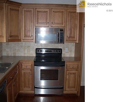 Stainless steal stove and Microwave