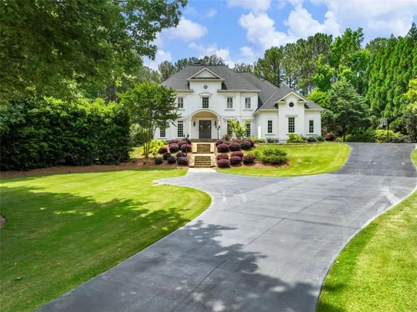 5727 Gene Sarazen Dr, Braselton, GA 30517
