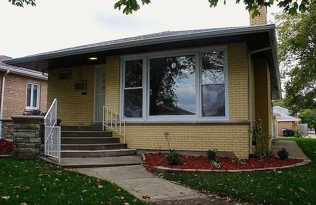 3857 W 84th St photo 1