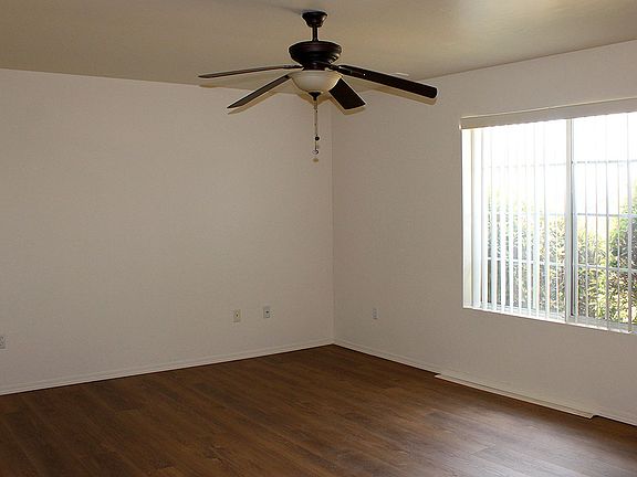 3rd image of 6181 N Rockland Dr APT B