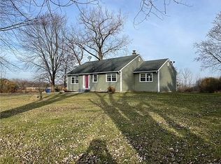 6363 Maple Hill Rd, South Wales, NY 14139