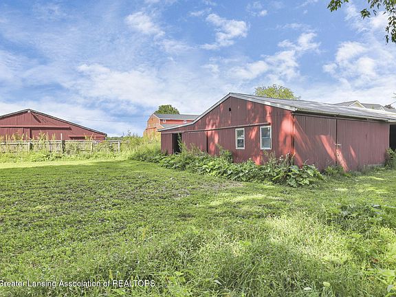 5th image of 1465 Noble Rd