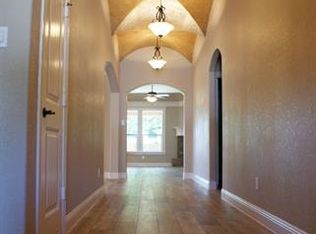 1112 Carver Ln, Irving, TX 75061