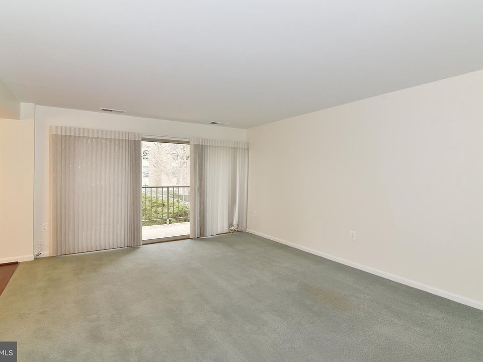 33 Canterbury Sq Alexandria VA Zillow