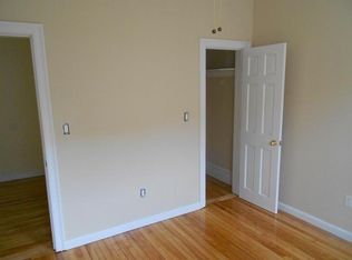 51 Burbank St #15, Boston, MA 02115