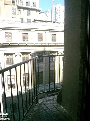 Rented by Brown Harris Stevens | media 21