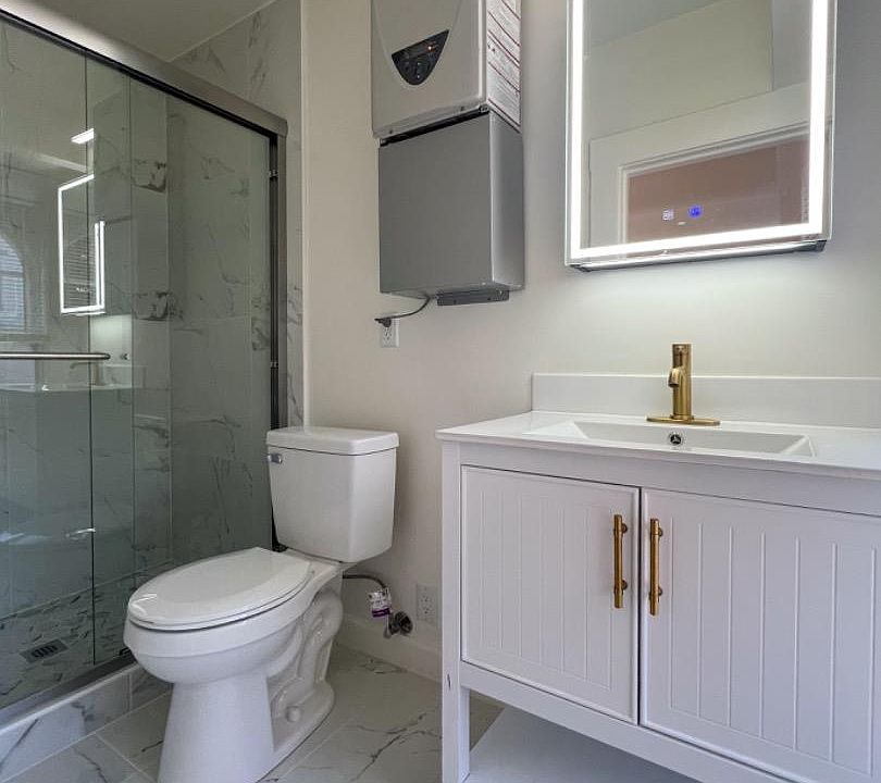 1st image of 1206 Burlingame Ave #2