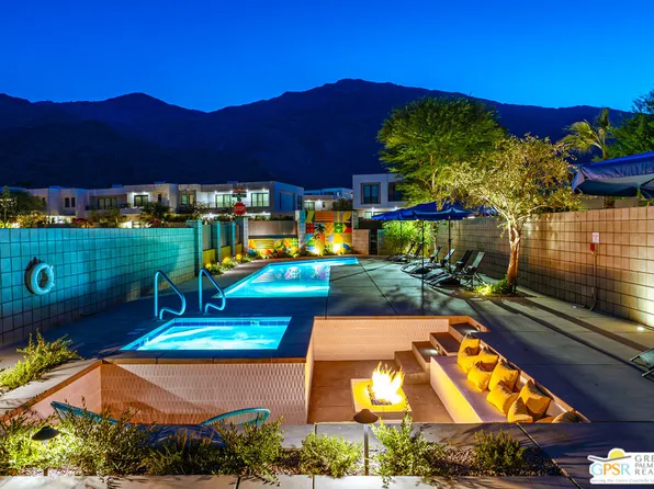 588 E San Lorenzo Rd #203, Palm Springs, CA 92264