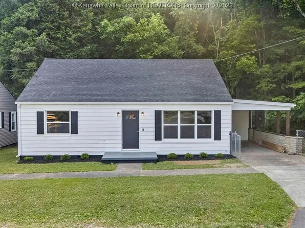 1536 Smith St, Milton, WV 25541