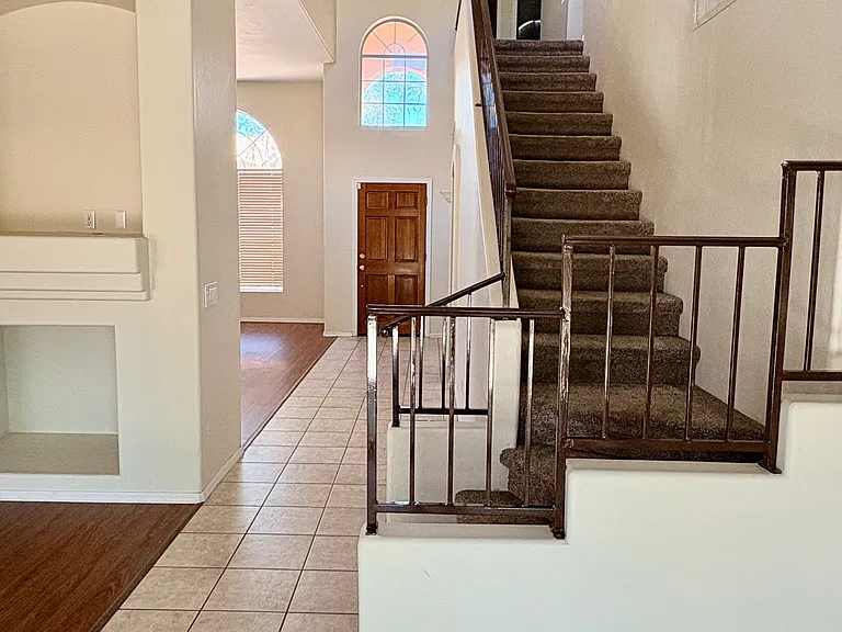 2971 W Calle Lucinda — Photo 3