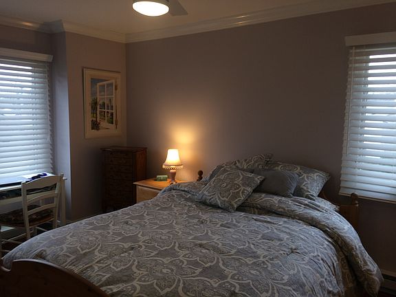 3 Windows Master Bedroom