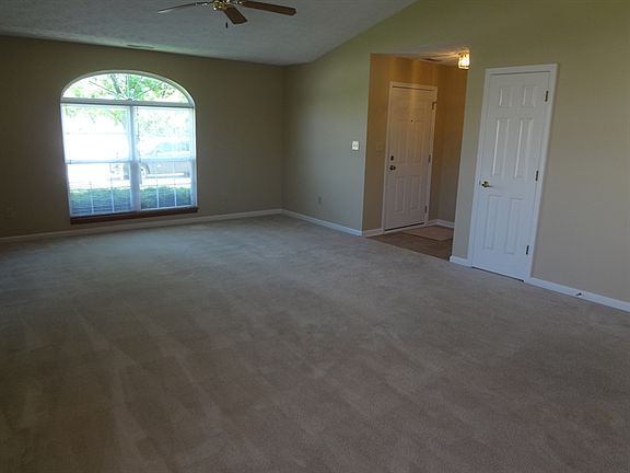 2nd image of 1308 Bearsden Cir