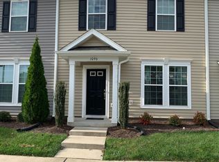 1096 Renewal Pl, Raleigh, NC 27603