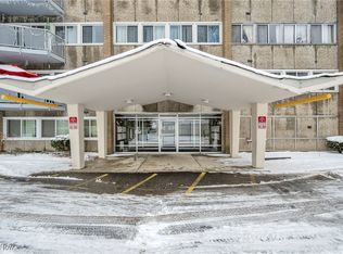 6640 Pearl Rd APT 609, Parma Heights, OH 44130