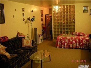 5th image of 8912 170th St #12F
