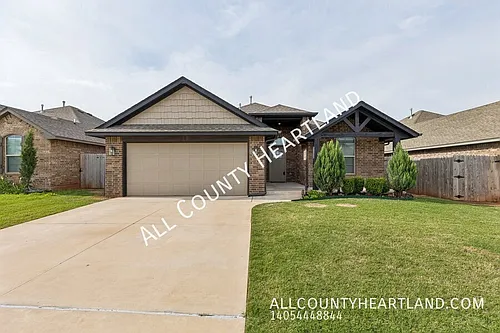 8722 SW 40th Ter Photo 1