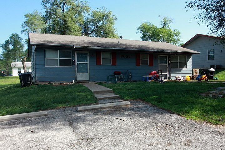 1st image of 6002 E 153rd St APT A