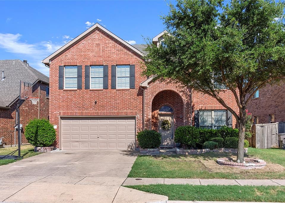 1st image of 8928 Brook Hill Ln