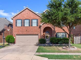 8928 Brook Hill Ln, Fort Worth, TX 76244