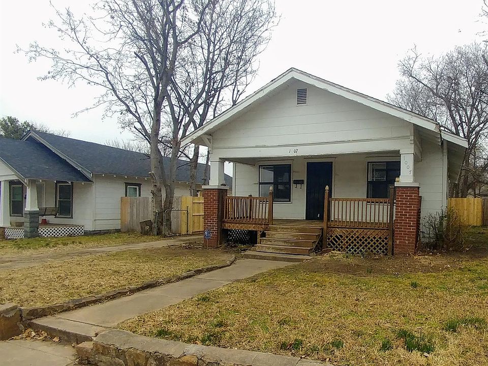 1st image of 1007 S Saint Louis Ave