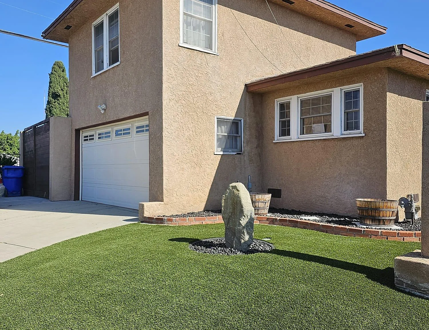 4 bed, 1898 sqft, $4,500 — Photo 1
