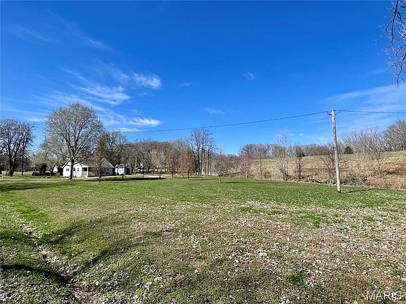 2nd image of 5948 Valley View Rd