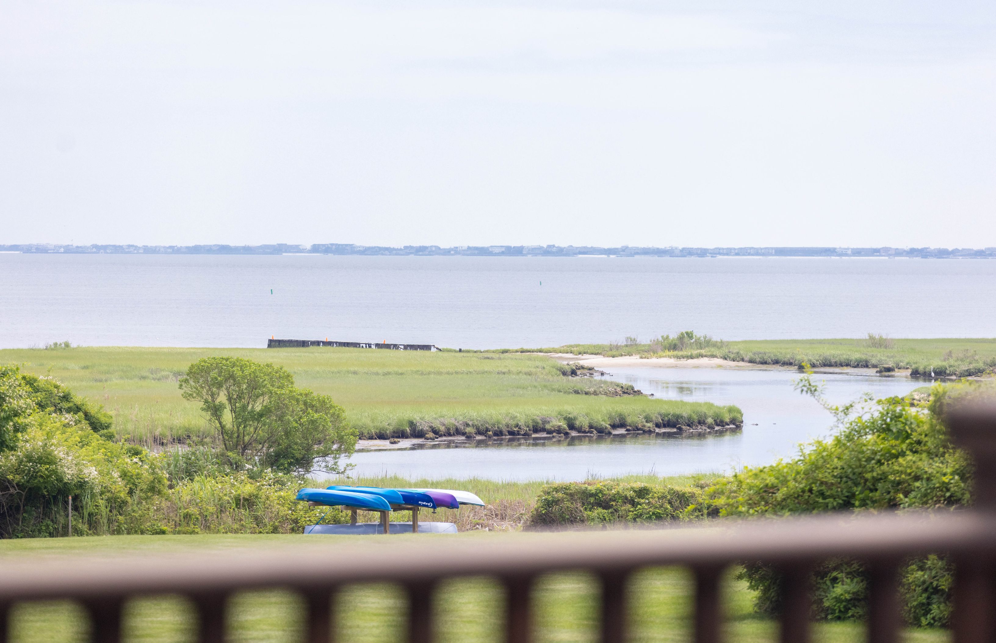 49 Atlantic Ave, East Moriches, NY 11940 Out East